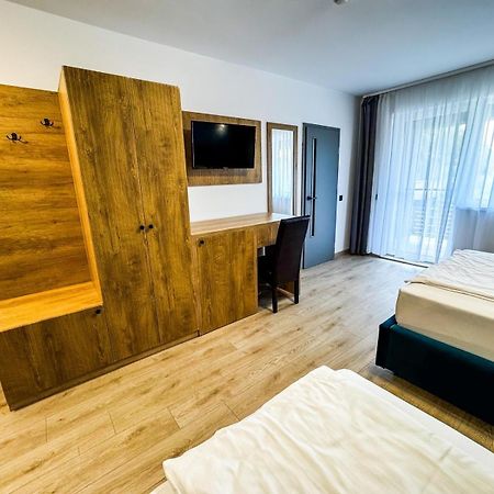 Motel Dalia Gyalu Kültér fotó
