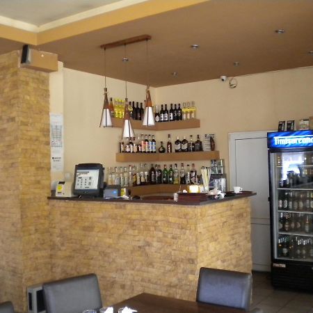 Motel Dalia Gyalu Kültér fotó