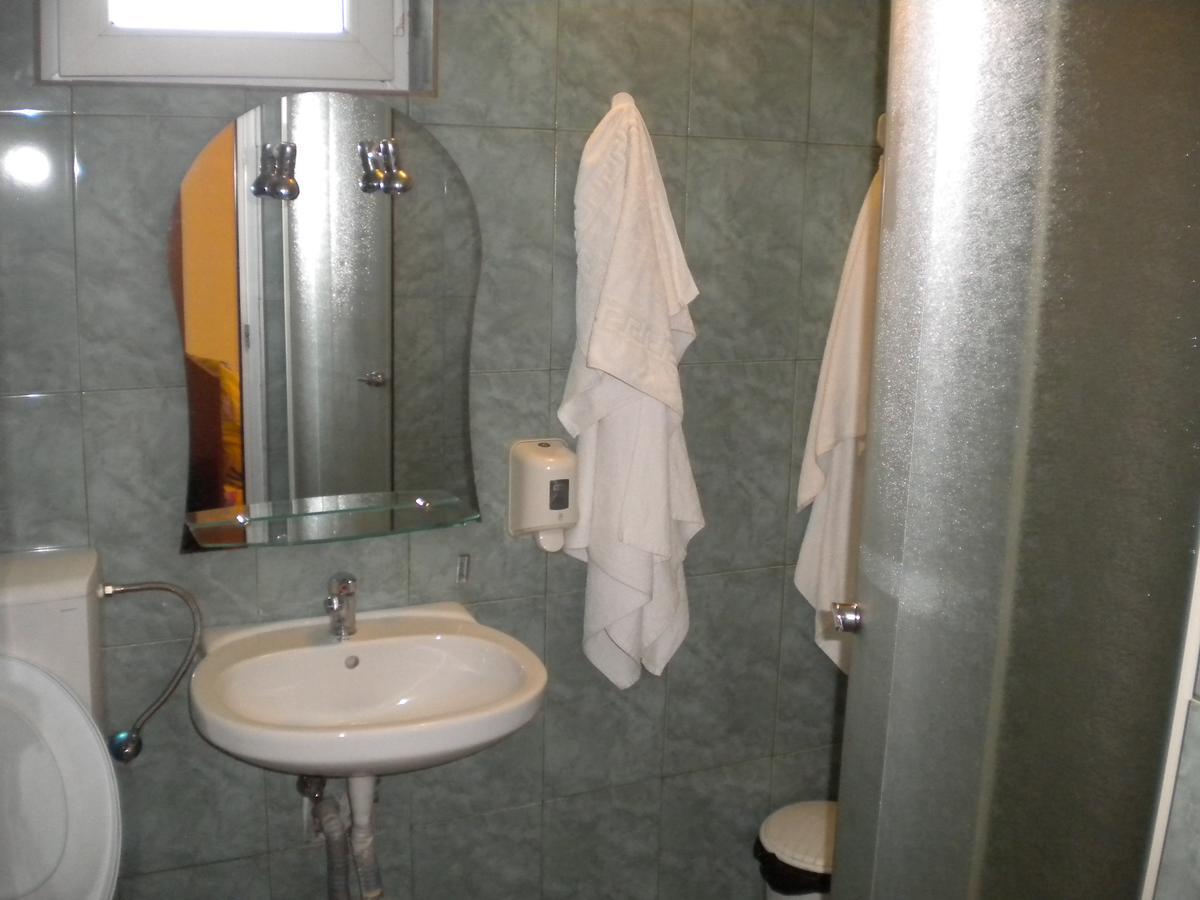 Motel Dalia Gyalu Kültér fotó