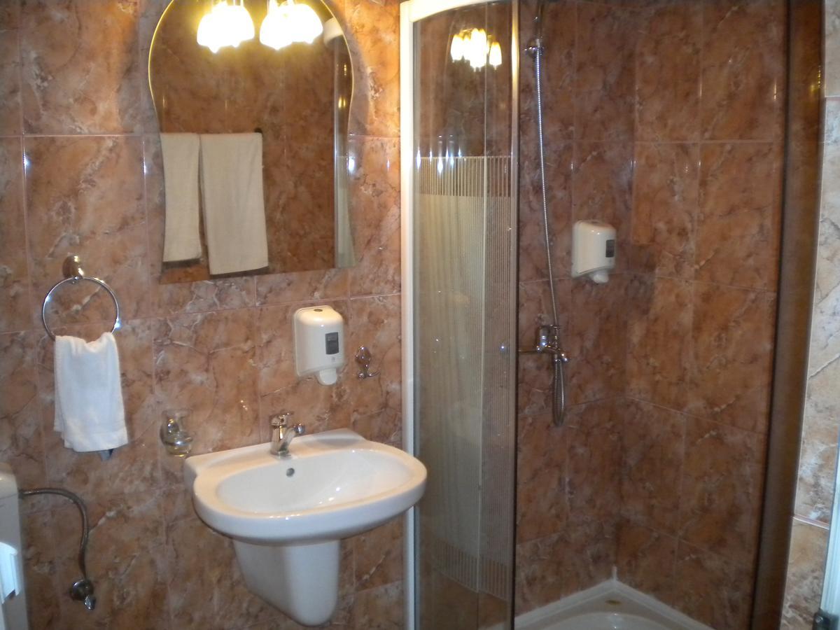 Motel Dalia Gyalu Kültér fotó