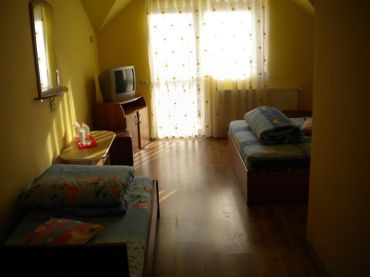 Motel Dalia Gyalu Kültér fotó